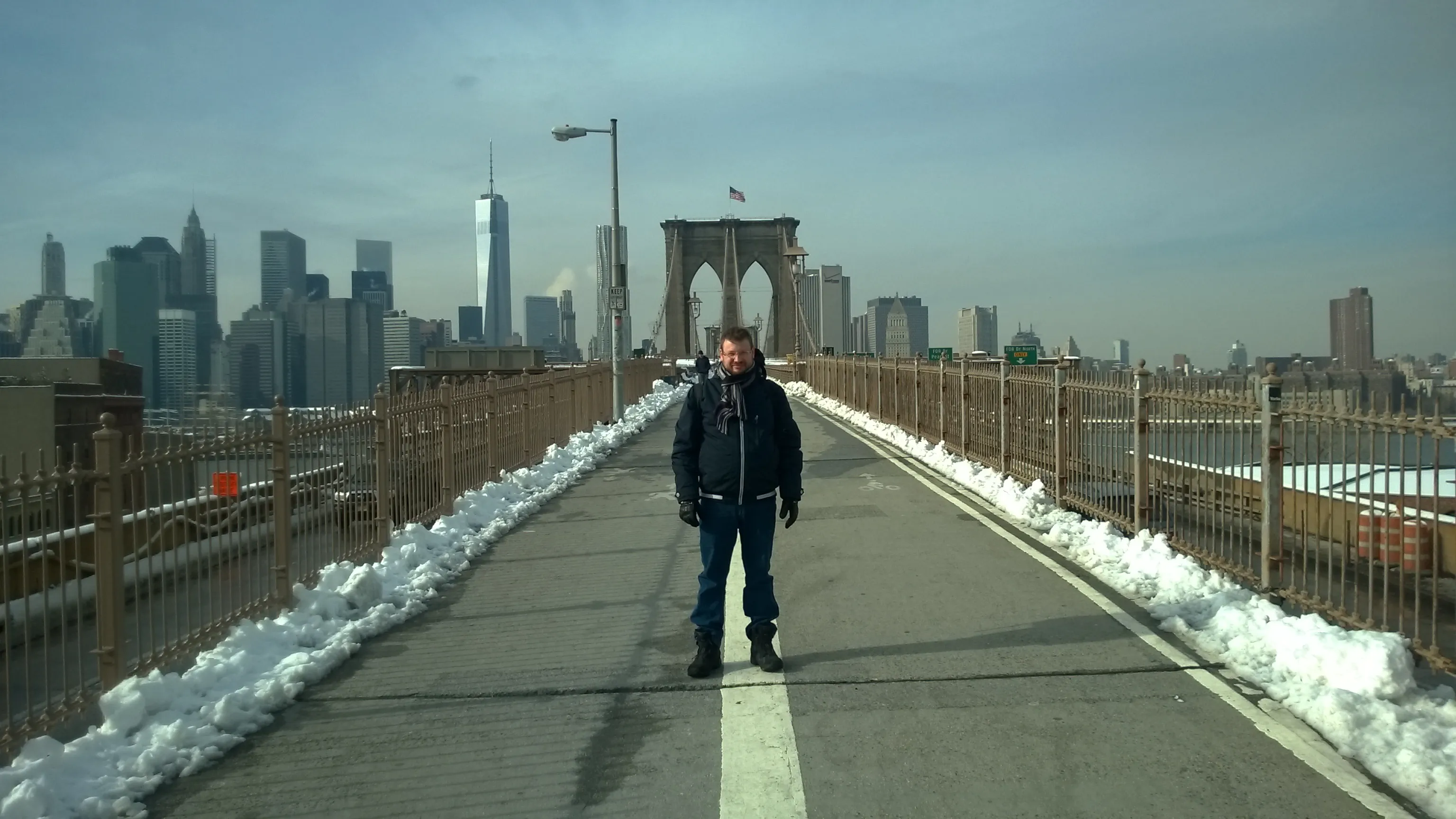 My friend Tue at the Brooklyn Bridge